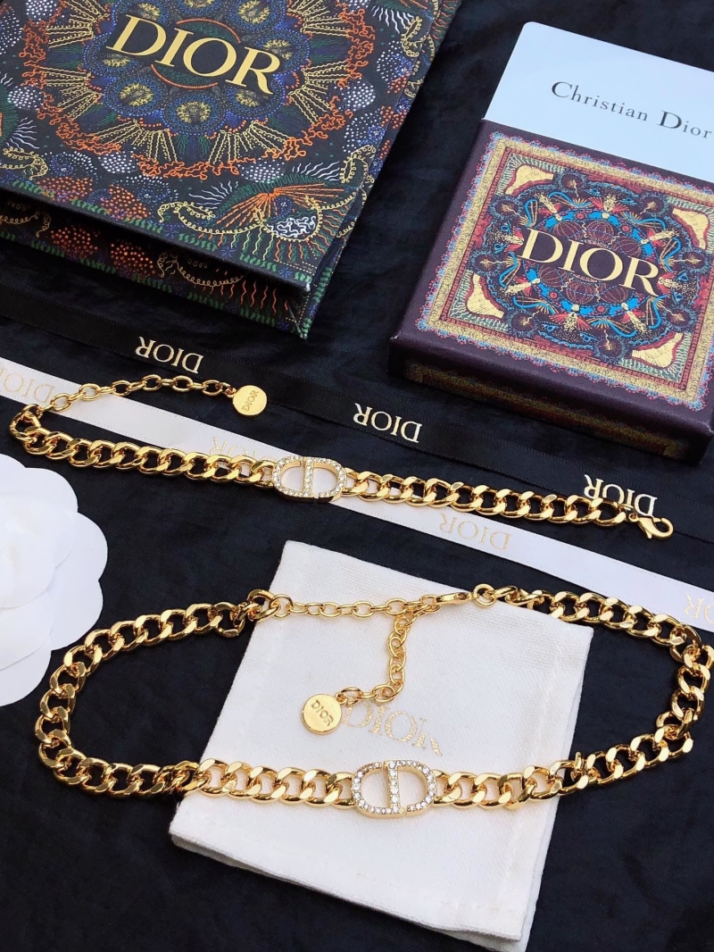 chr1st1an D10r necklaces